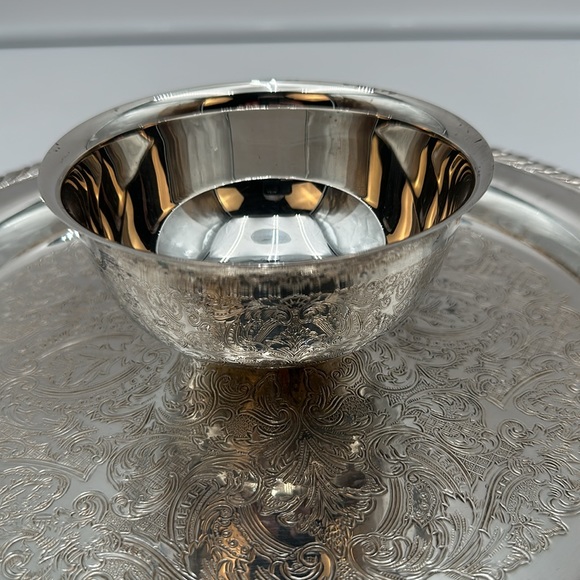 Vintage Oneida USA Silver Plated One Piece Chip & Dip Serving Platter - Picture 2 of 16